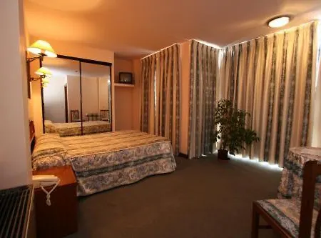 Zabala 3* סנטילנה דל מר