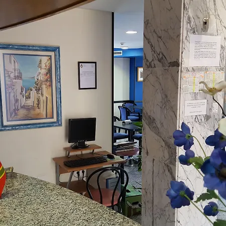 Zabala 3* サンティリャーナ・デル・マル