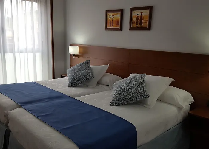 Zabala 3* Santillana del Mar